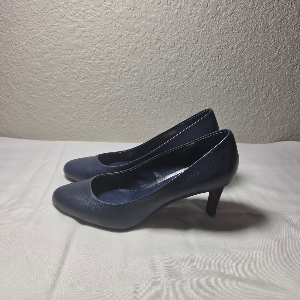 Lauren Ralph Lauren Harper Navy Blue Leather Pointed Toe Pumps 6.5B 11739 H14